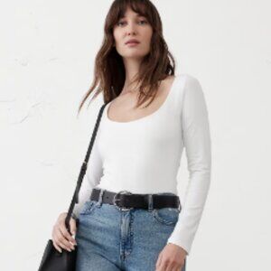 Banana Republic Factory Soft Stretch Scoop‑Neck T‑Shirt – White – Size S